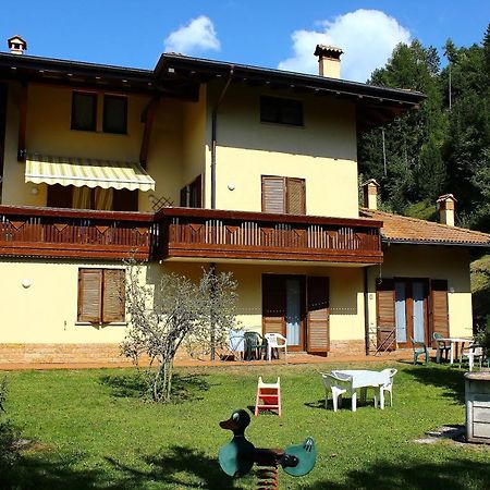 Apartamento Casa Ornella Pieve Di Ledro Exterior foto