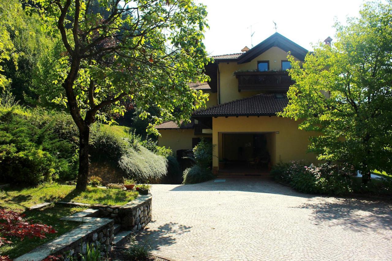 Apartamento Casa Ornella Pieve Di Ledro Exterior foto